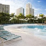 Crown Towers Superior 3 Bedroom Apartment - Coasthm